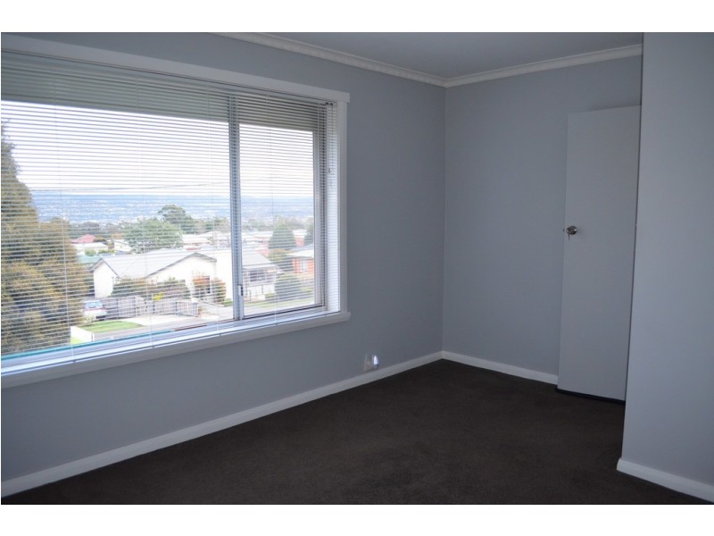 15 Cromwell Street, Ravenswood TAS 7250