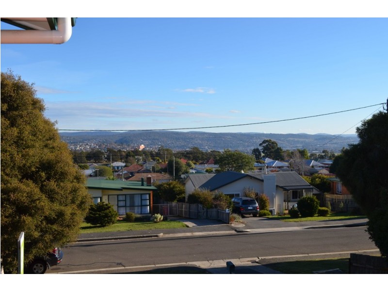 15 Cromwell Street, Ravenswood TAS 7250