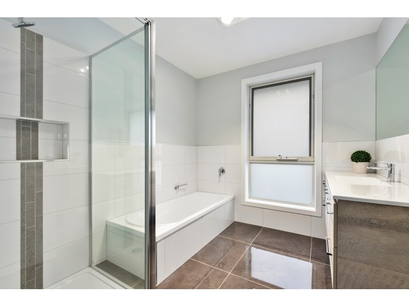 120 Franmaree Road, Newnham TAS 7248