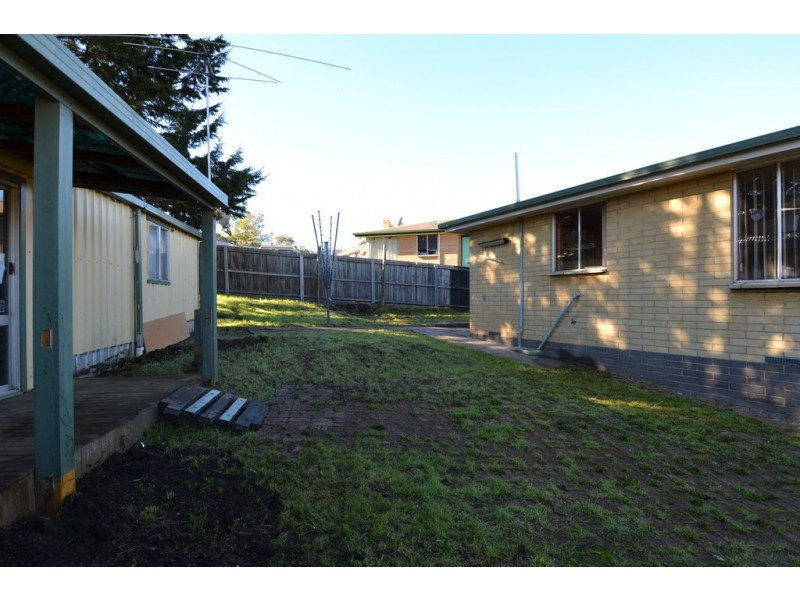 19 Castlemain, Ravenswood TAS 7250