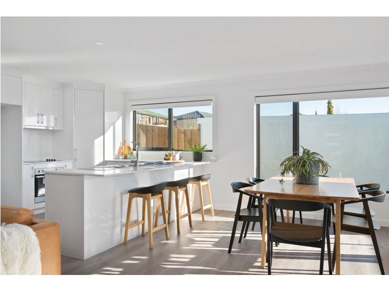 2/313 West Tamar Road, Riverside TAS 7250