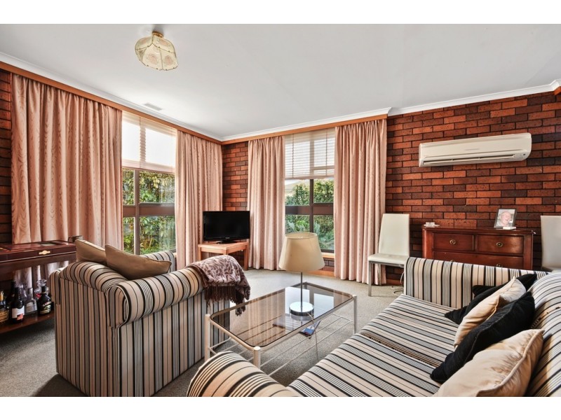 2/6 Kensington Gardens, Norwood TAS 7250