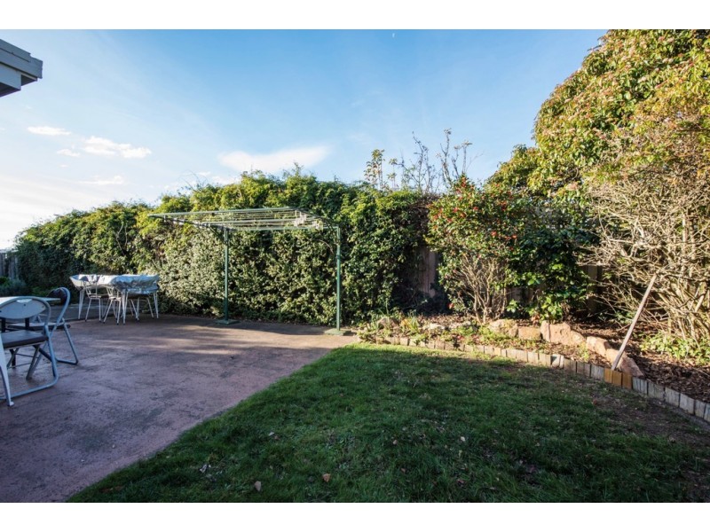 2/6 Kensington Gardens, Norwood TAS 7250