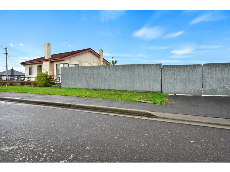 1 Eyre Street, Mayfield TAS 7248