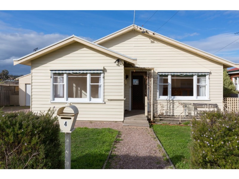 4 Hardinge Avenue, Newnham TAS 7248
