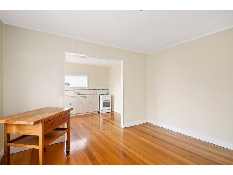 4 Hardinge Avenue, Newnham TAS 7248