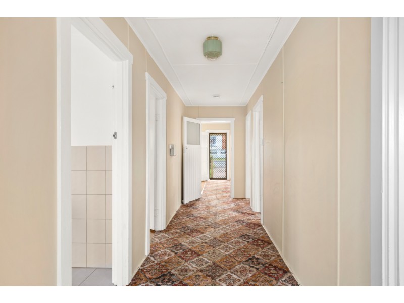 4 Hardinge Avenue, Newnham TAS 7248