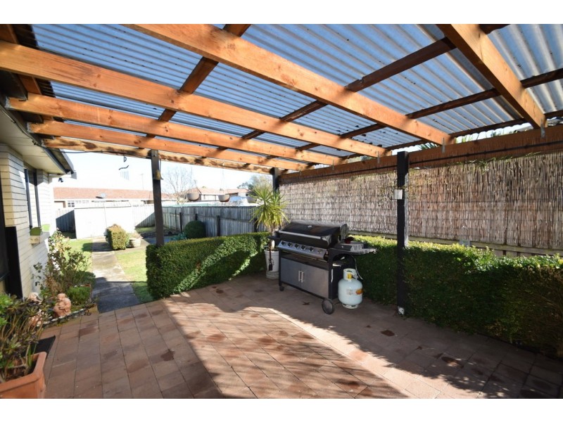 2 Wintercole Court, Newnham TAS 7248