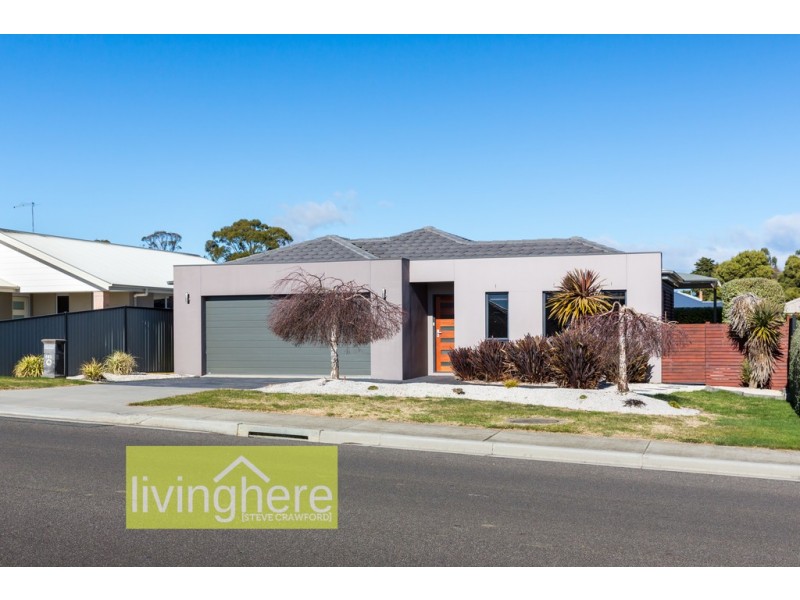 2/8 Orchard Avenue, Legana TAS 7277