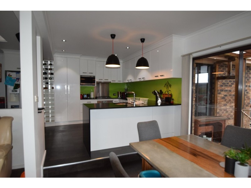 22 Bronzewing Avenue, Newnham TAS 7248