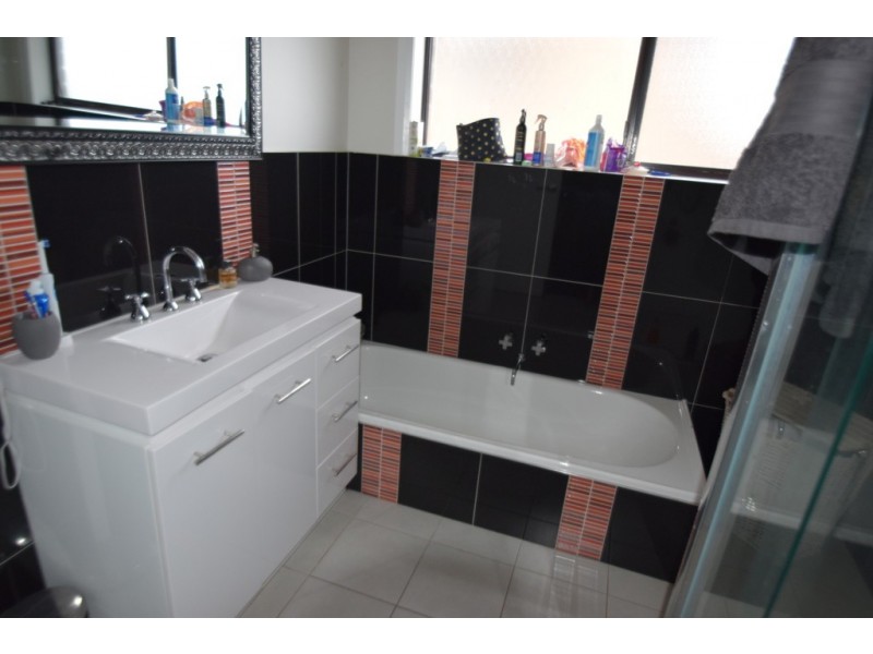 22 Bronzewing Avenue, Newnham TAS 7248