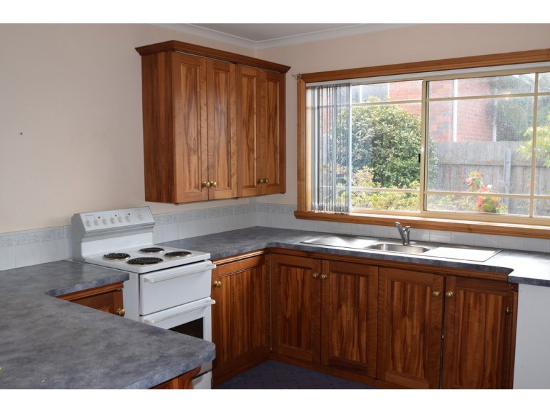 2/10 Kerry Court, Summerhill TAS 7250