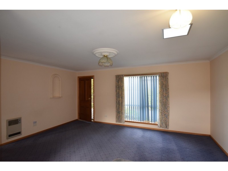 2/10 Kerry Court, Summerhill TAS 7250