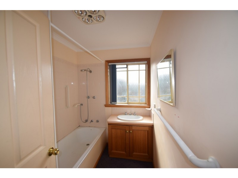 2/10 Kerry Court, Summerhill TAS 7250