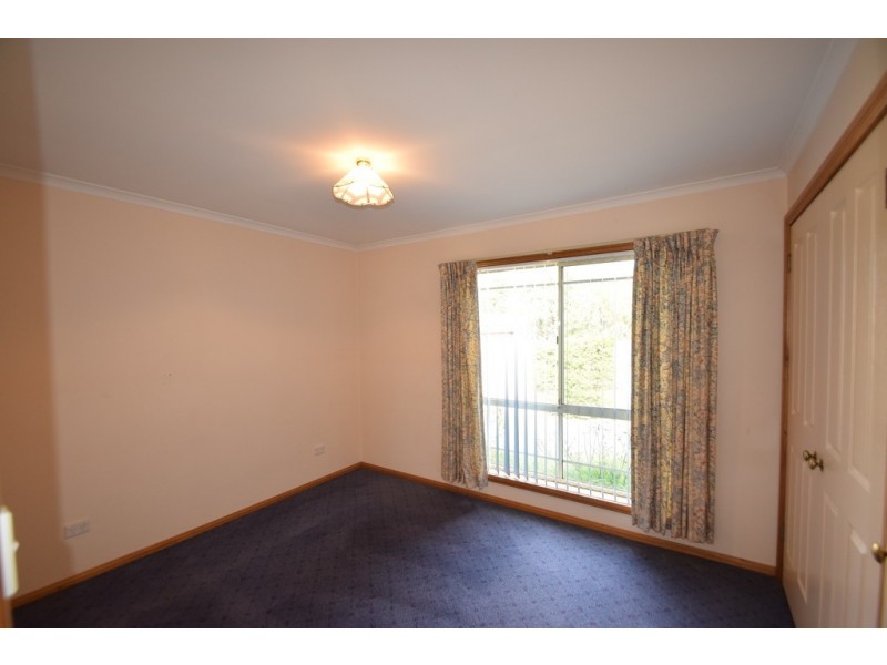 2/10 Kerry Court, Summerhill TAS 7250