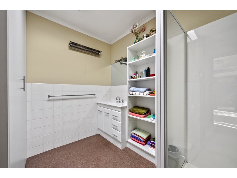 1/6 Kensington Gardens, Norwood TAS 7250