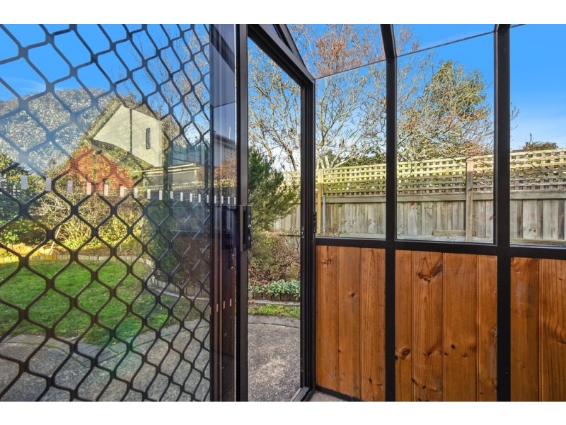 1/6 Kensington Gardens, Norwood TAS 7250