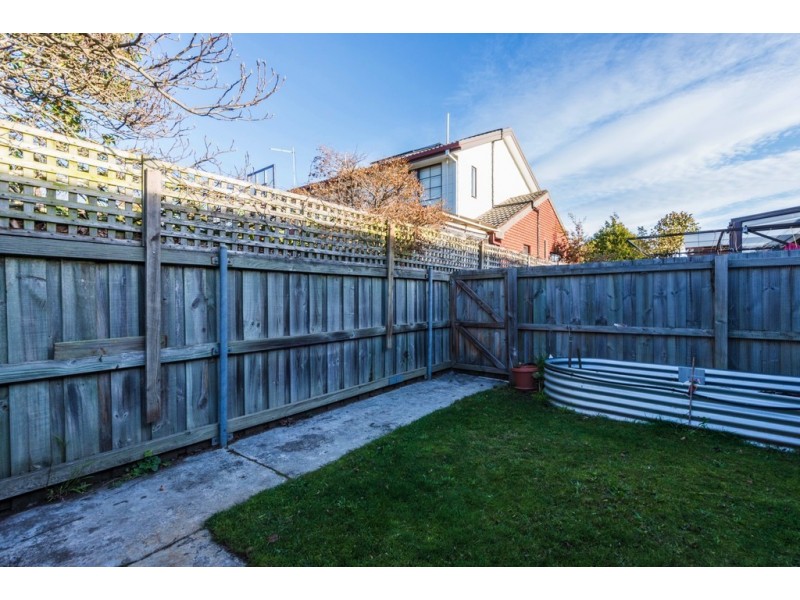 1/6 Kensington Gardens, Norwood TAS 7250