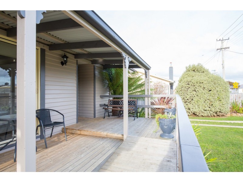 4 Treherne Street, Mayfield TAS 7248