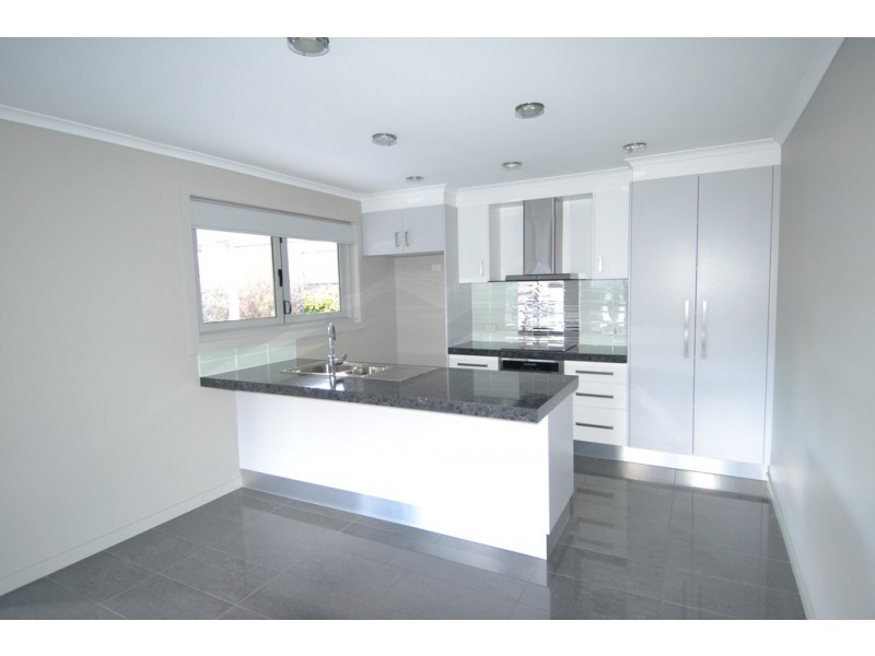 2/118A Freshwater Point Road, Legana TAS 7277