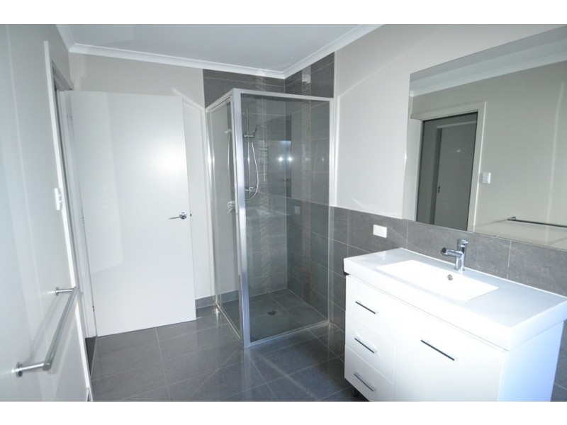 2/118A Freshwater Point Road, Legana TAS 7277