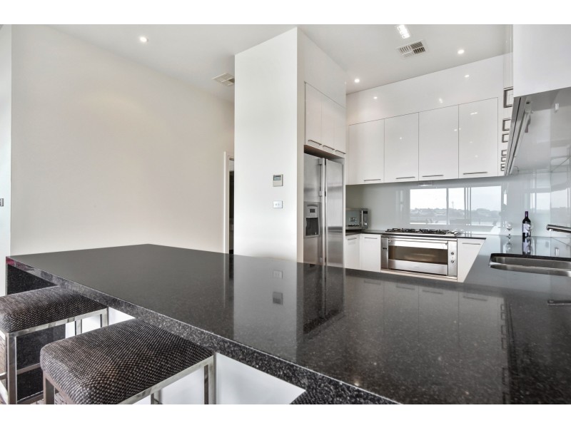 8/3 Adelaide Street, George Town TAS 7253