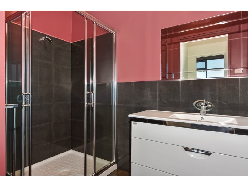 3 Carries Close, Riverside TAS 7250