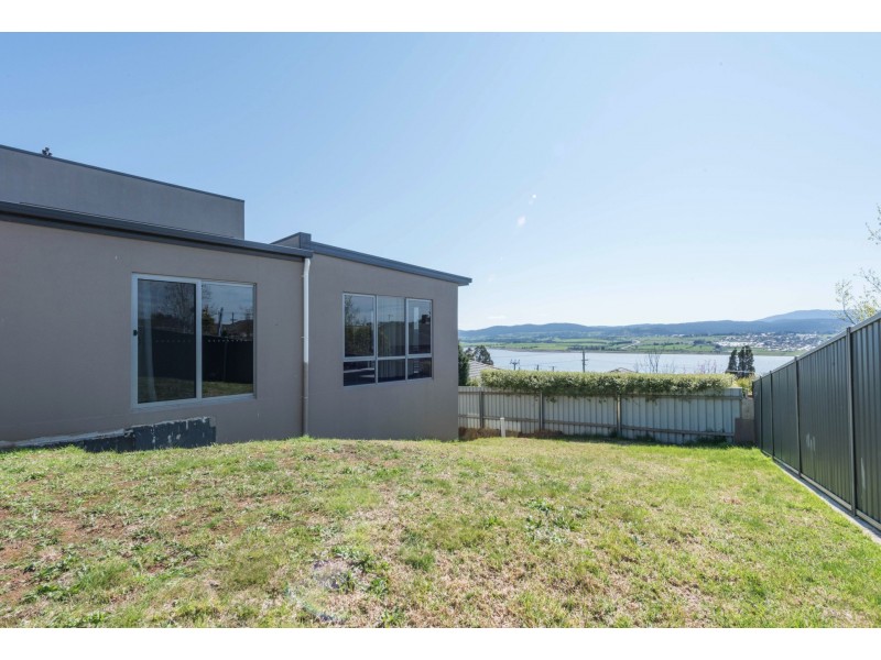 3 Carries Close, Riverside TAS 7250