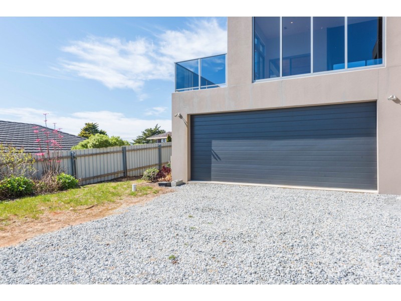 3 Carries Close, Riverside TAS 7250