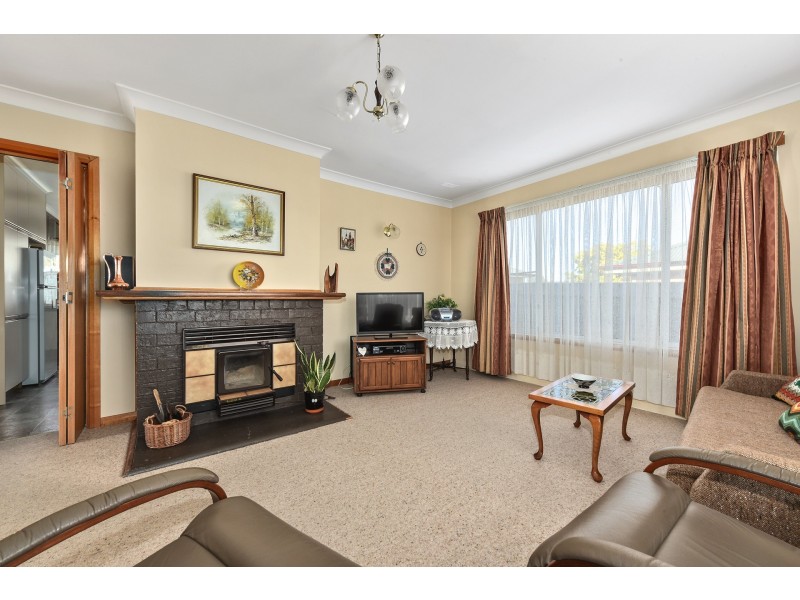 6 Burrows Street, Prospect Vale TAS 7250