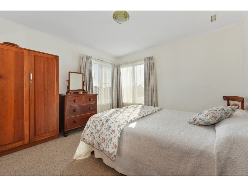 6 Burrows Street, Prospect Vale TAS 7250