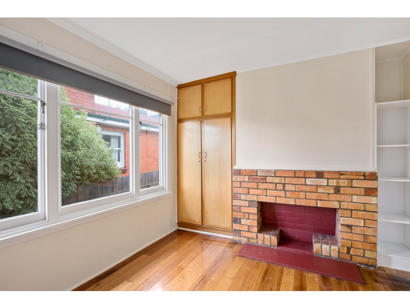 4 Hardinge Avenue, Newnham TAS 7248