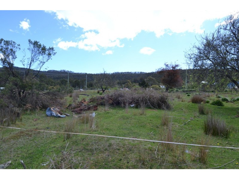 1 Lennox Street, Cornwall TAS 7215