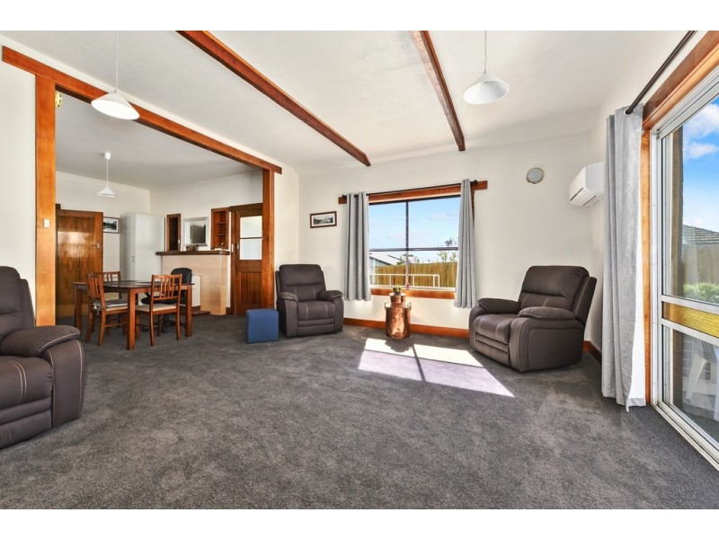7 Kertch Road, St Leonards TAS 7250