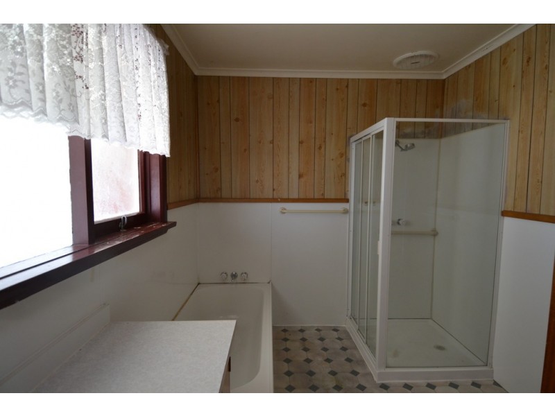 47 Bill Grove, Mowbray TAS 7248