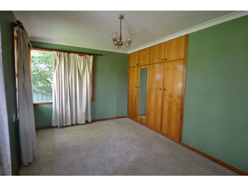 47 Bill Grove, Mowbray TAS 7248