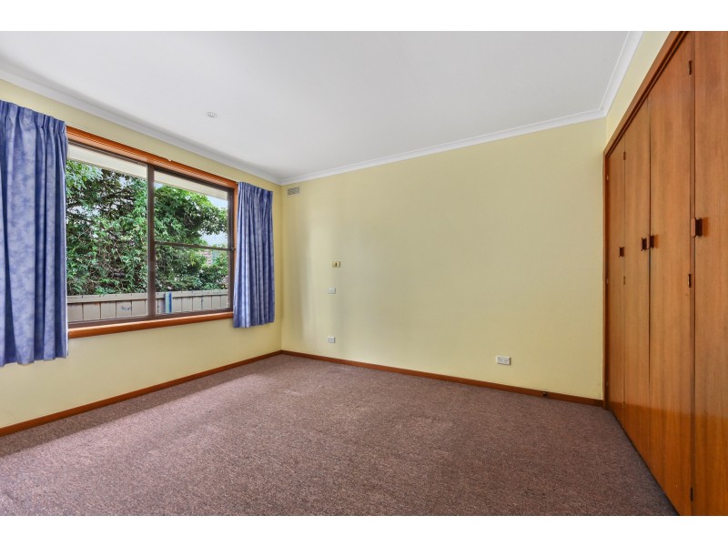 2/4 Glyndon Court, Norwood TAS 7250