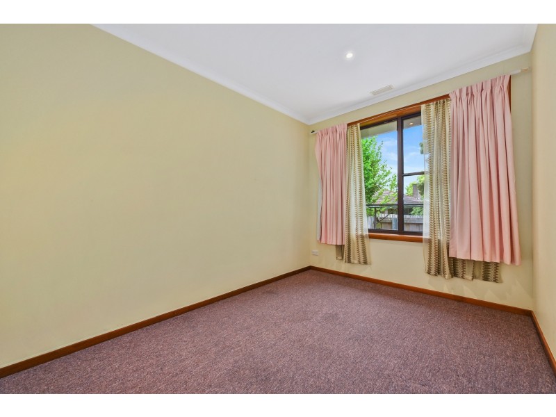 2/4 Glyndon Court, Norwood TAS 7250