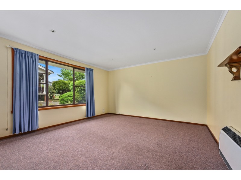 2/4 Glyndon Court, Norwood TAS 7250