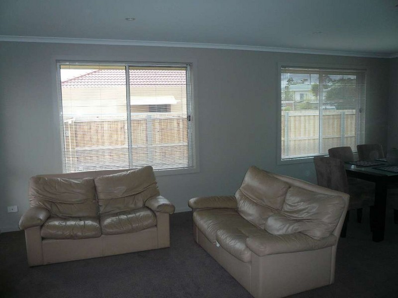 11 Pocket Place, Newnham TAS 7248