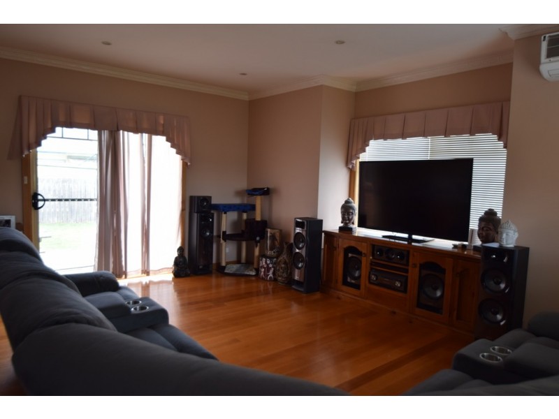 4 Burnett Place, Invermay TAS 7248