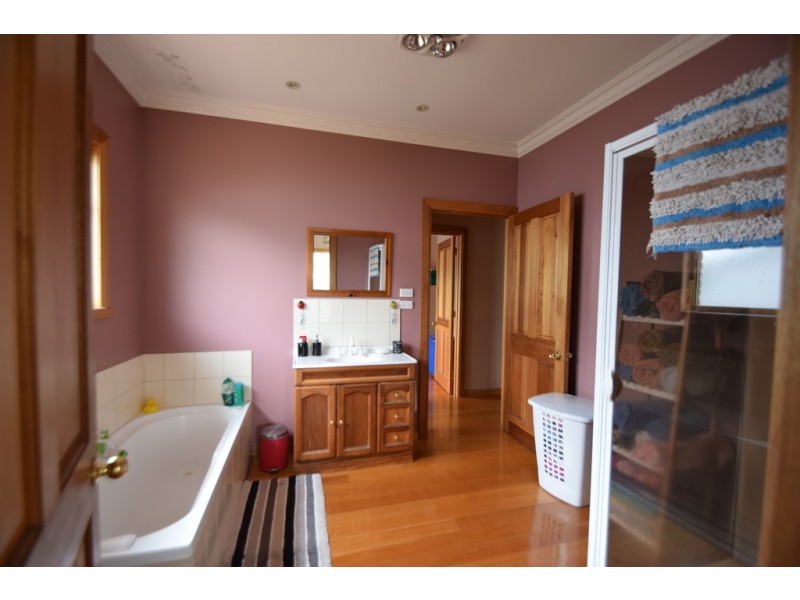 4 Burnett Place, Invermay TAS 7248