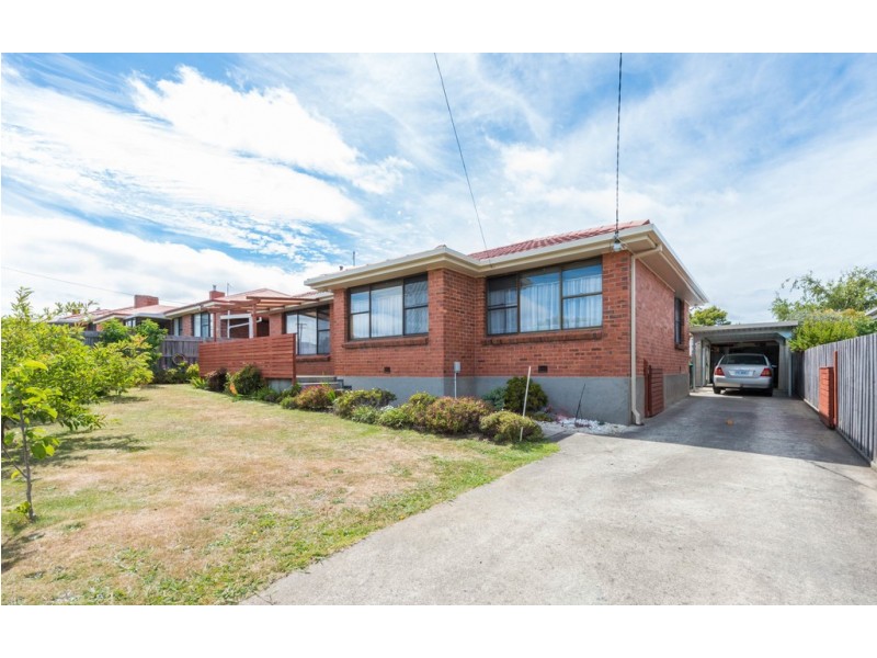 43 Cornwall Crescent, Newnham TAS 7248