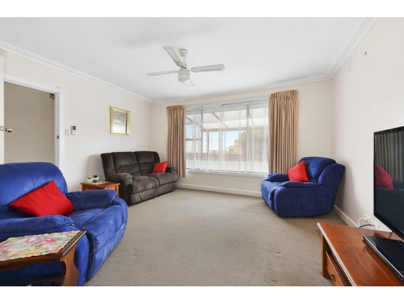 43 Cornwall Crescent, Newnham TAS 7248