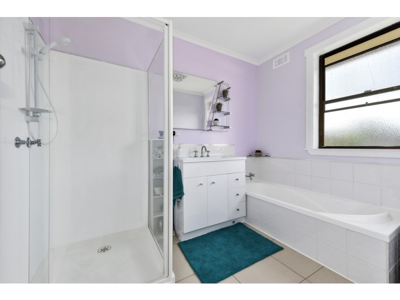 43 Cornwall Crescent, Newnham TAS 7248