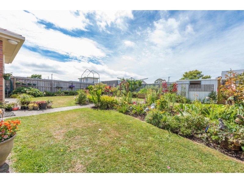 43 Cornwall Crescent, Newnham TAS 7248