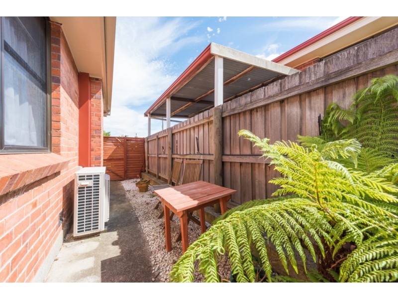 43 Cornwall Crescent, Newnham TAS 7248