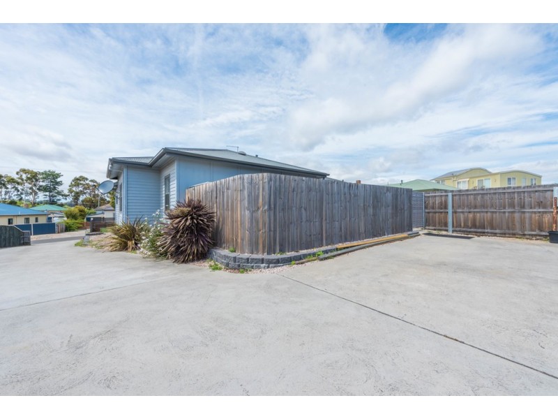 1/9 Pine Avenue, Newstead TAS 7250