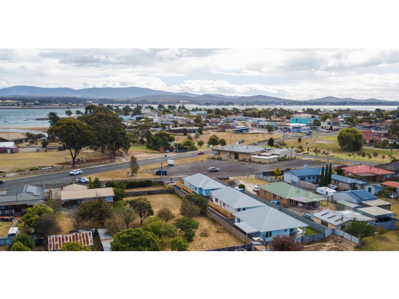 1 and 2 / 28 Friend Street, George Town TAS 7253