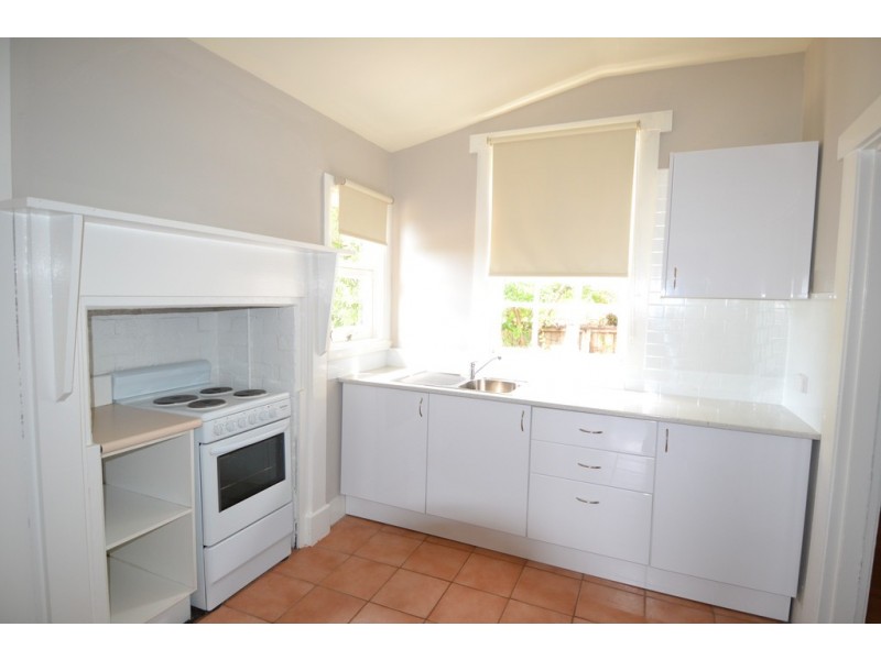 21 Button Street, Mowbray TAS 7248